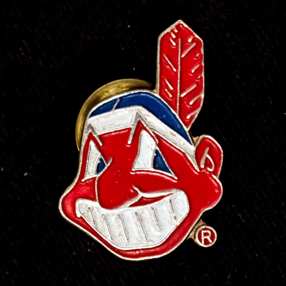 Vintage Chief Wahoo Cleveland Indians Hat Lapel Pin Back Peter David 1"